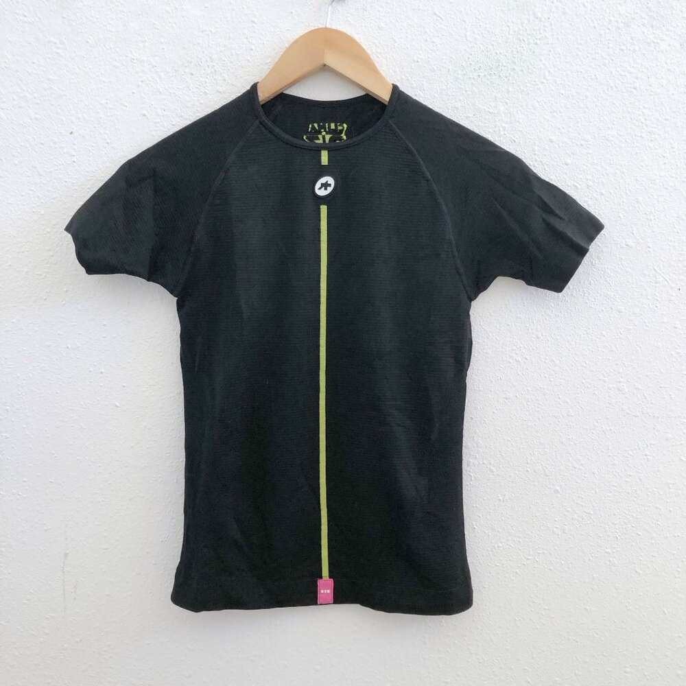 ASSOS Women's Spring/Fall SS Skin Layer Short Sleeve Baselayer Size‎ Medium